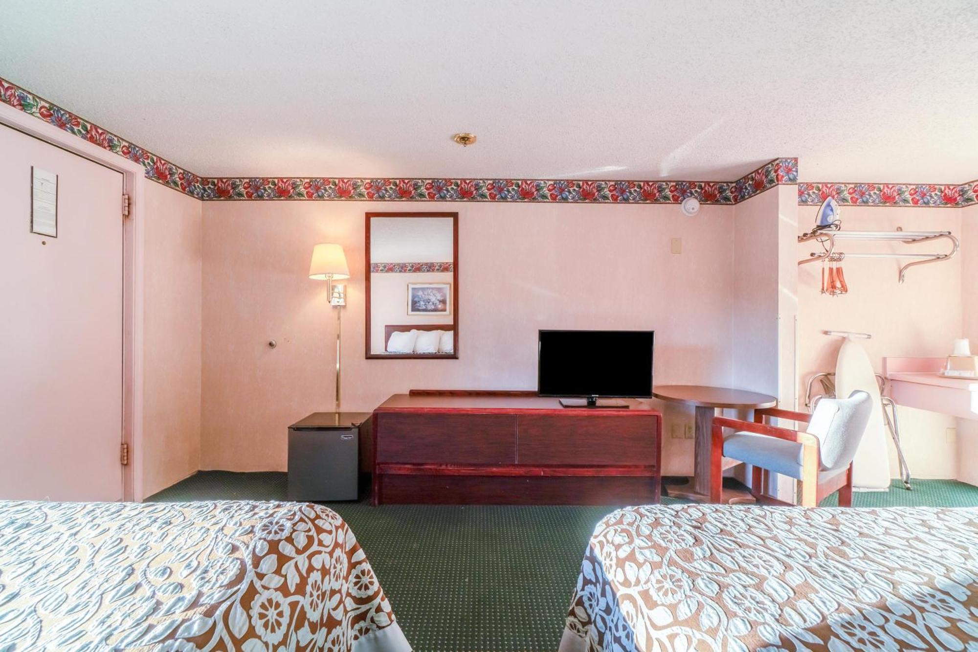 Ozark Junction Mountain View By Oyo Motel Luaran gambar