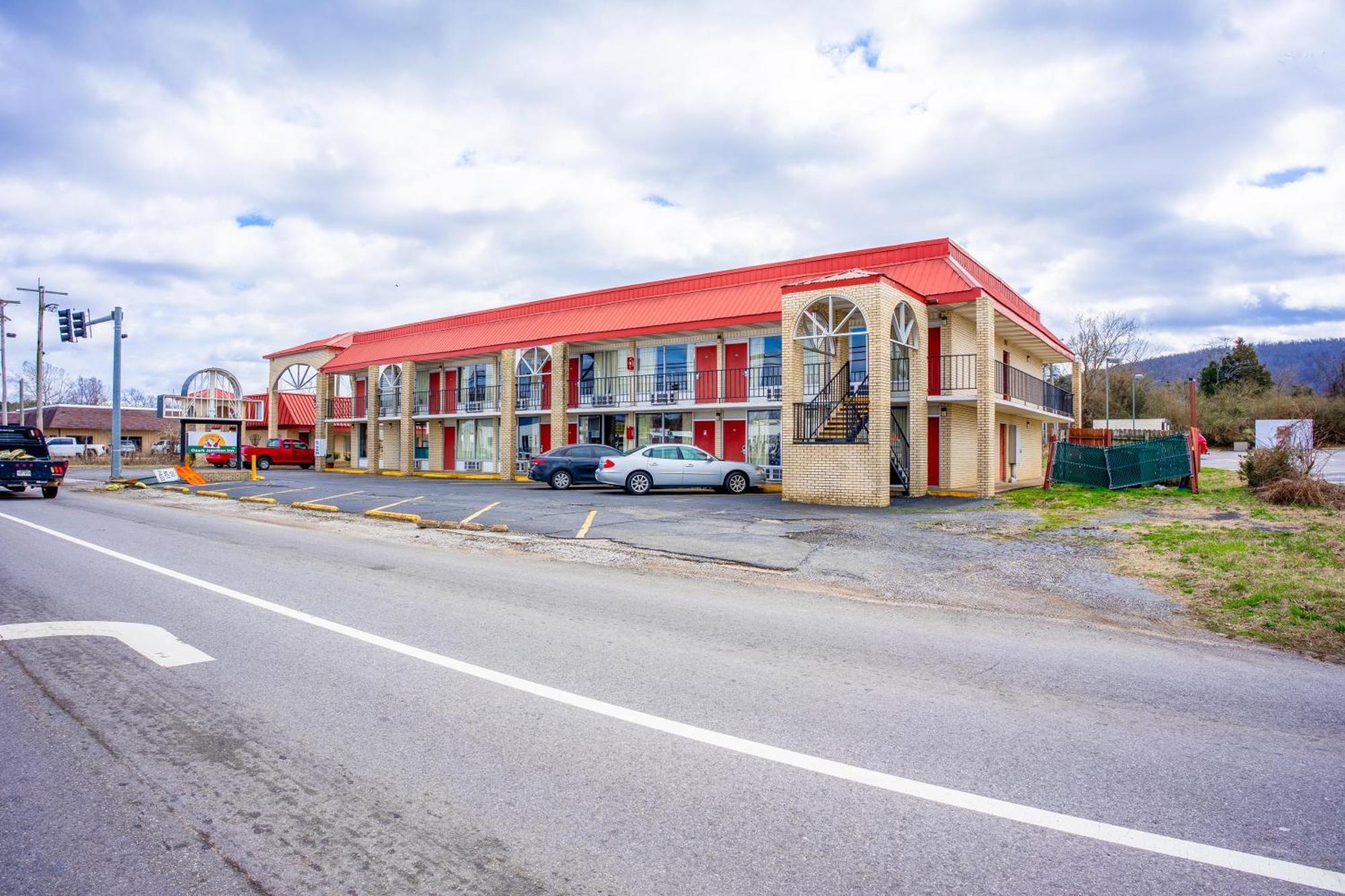 Ozark Junction Mountain View By Oyo Motel Luaran gambar
