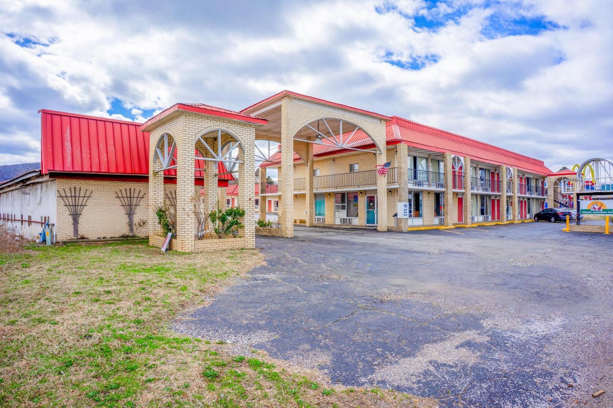 Ozark Junction Mountain View By Oyo Motel Luaran gambar