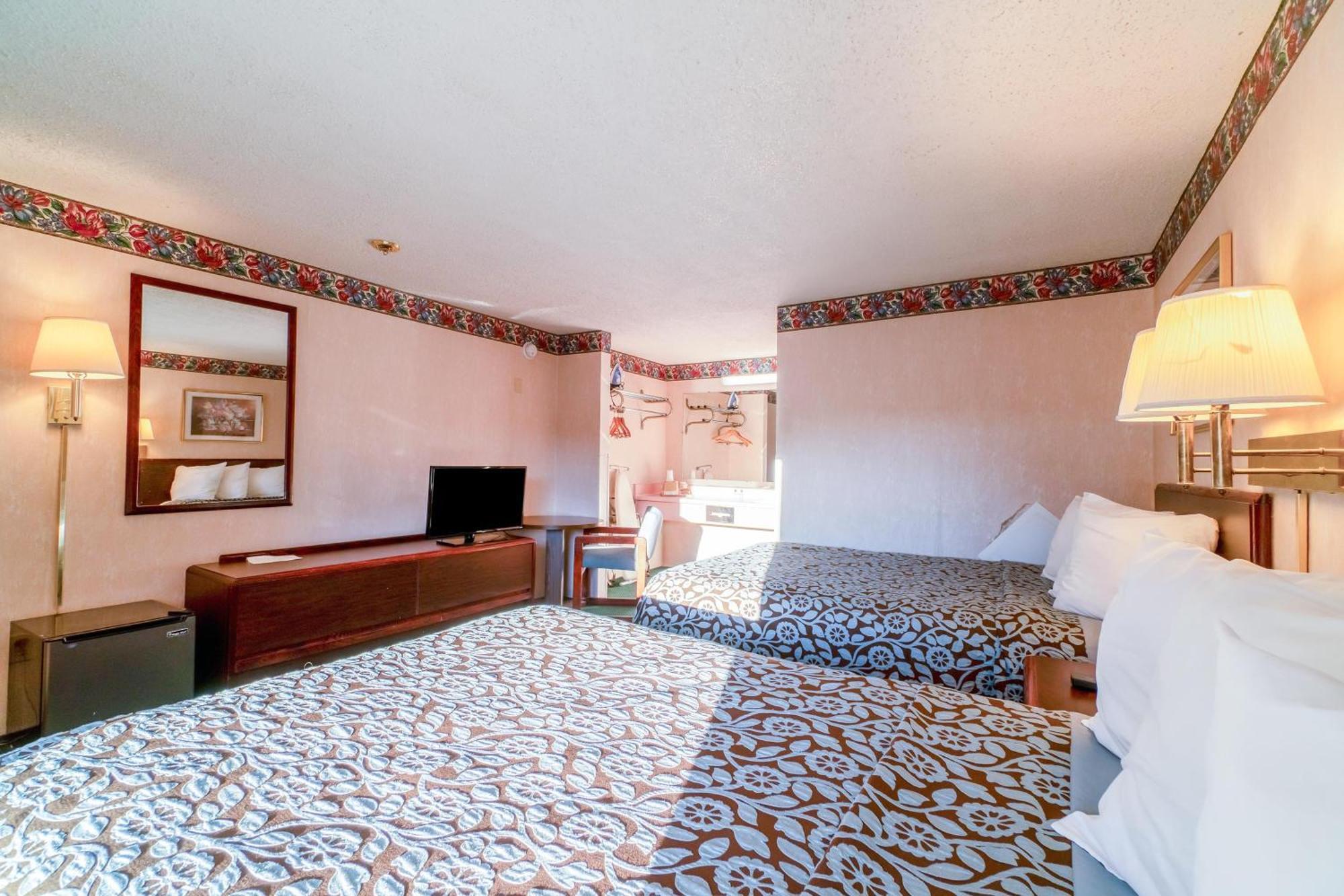 Ozark Junction Mountain View By Oyo Motel Luaran gambar